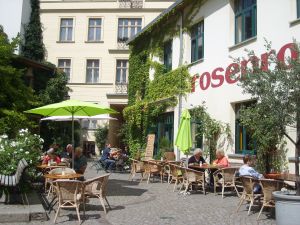 travelxsite berlin betriebsausflug walking dinner biergarten rosenrot
