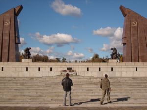 travelxsite berlin gruppenreise sowjetisches ehrenmal