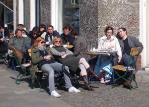 travelxsite berlin walking tour prenzlauer berg cafe